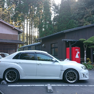 インプレッサ WRX STI GVB