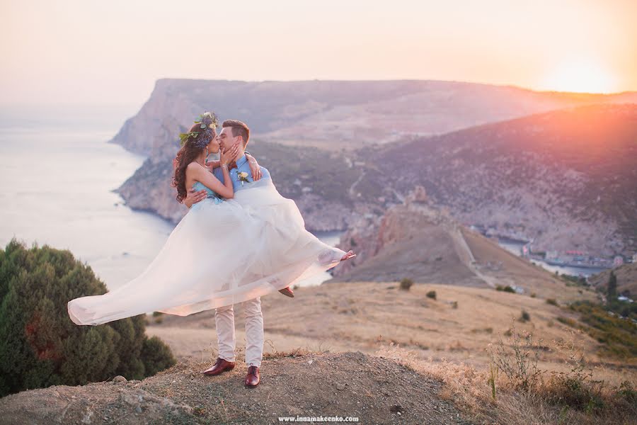 Fotografo di matrimoni Inna Makeenko (smileskeeper). Foto del 2 settembre 2018