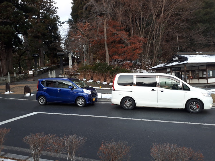 セレナの烏野さん・コラボ🎵コラボ🎵コラボ🎵・とても楽しい時間・地べた撮りに関するカスタム事例の投稿画像5枚目