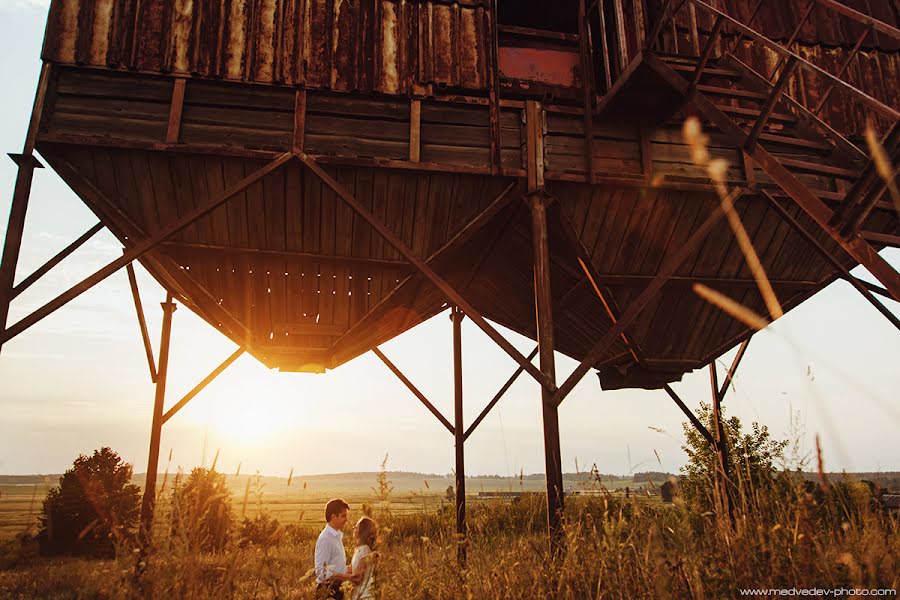 Wedding photographer Pavel Miadzvedzeu (medvedev-photo). Photo of 21 April 2015