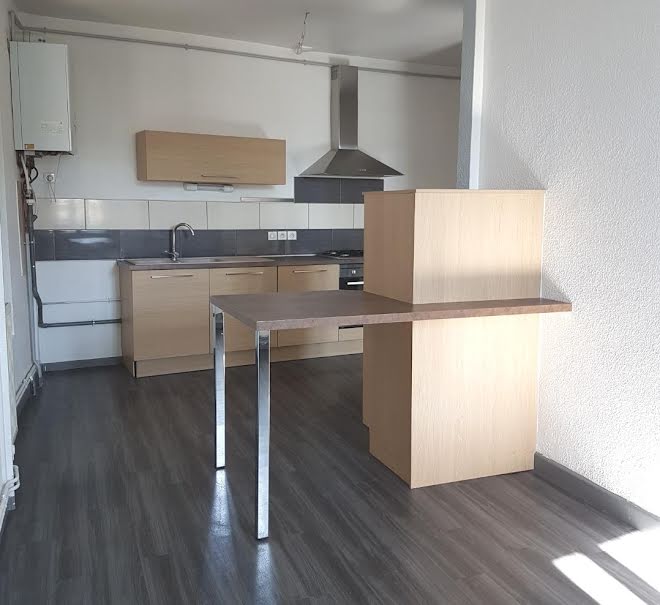 Location  appartement 2 pièces 39 m² à Bourg-de-Péage (26300), 430 €