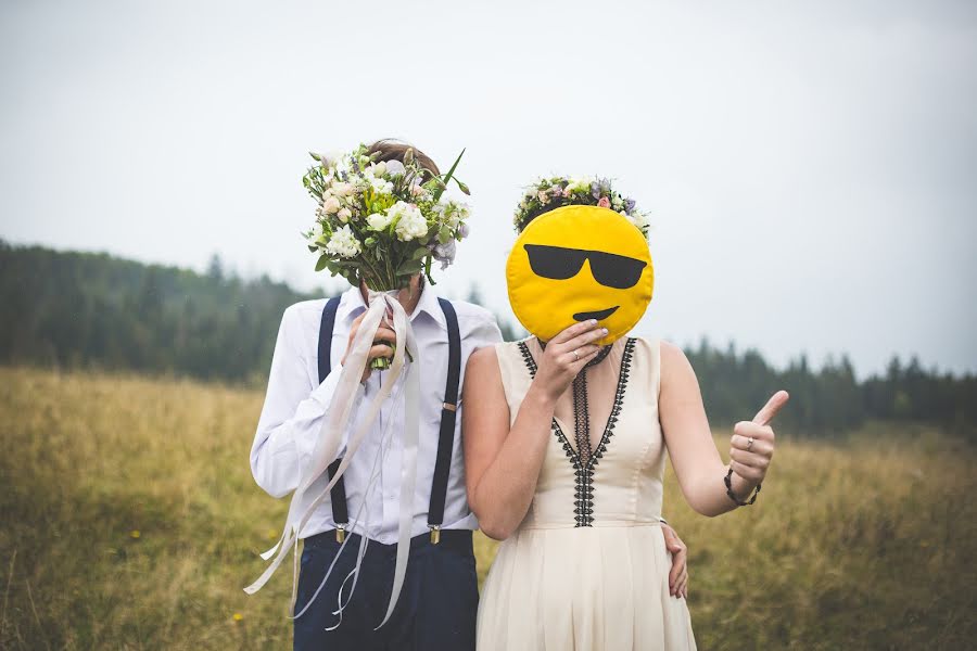 Wedding photographer Nazar Antonishin (nazarantonyshyn). Photo of 10 October 2017