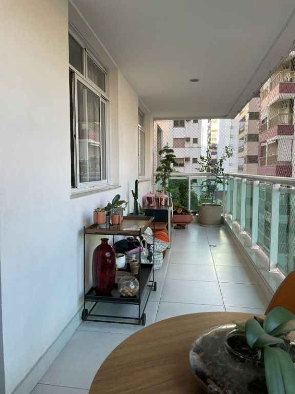 Apartamentos à venda São Francisco