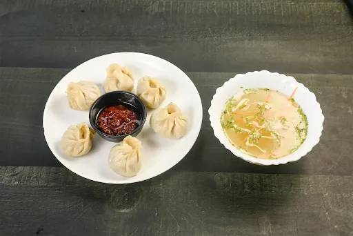 Veg Steamed Momos [6 Pieces]