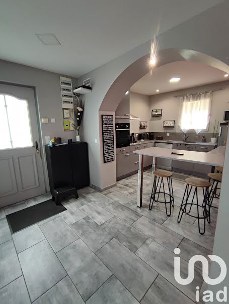 Vente maison 5 pièces 96 m² à Janville (60150), 221 000 €