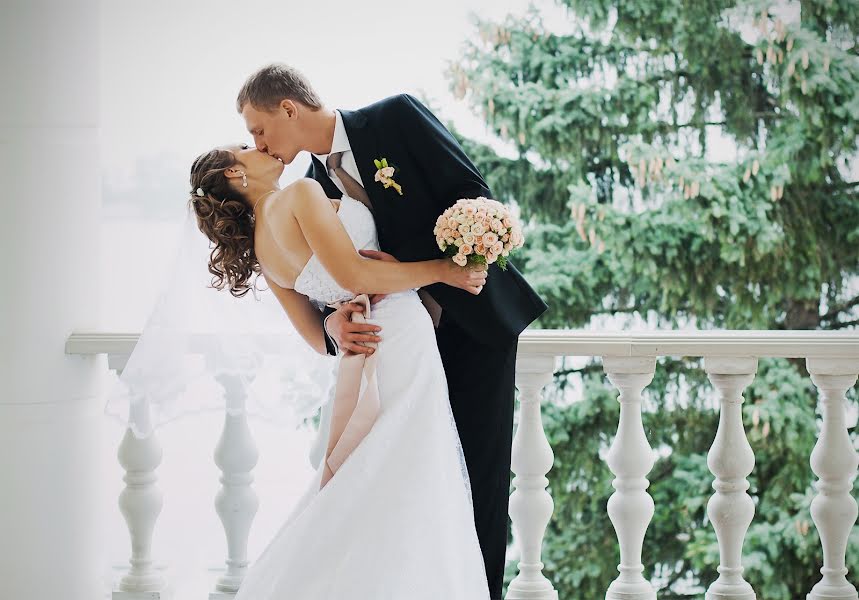 結婚式の写真家Yuliya Mo (juliamo)。2015 12月15日の写真