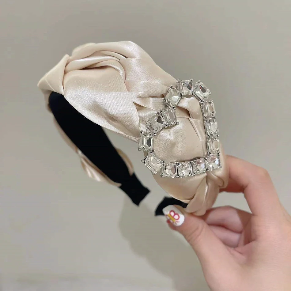 New Retro Temperament Diamond Love Headband Weaving. An elegant hair accessory that enhances your style and beauty with 