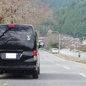 NV200バネット