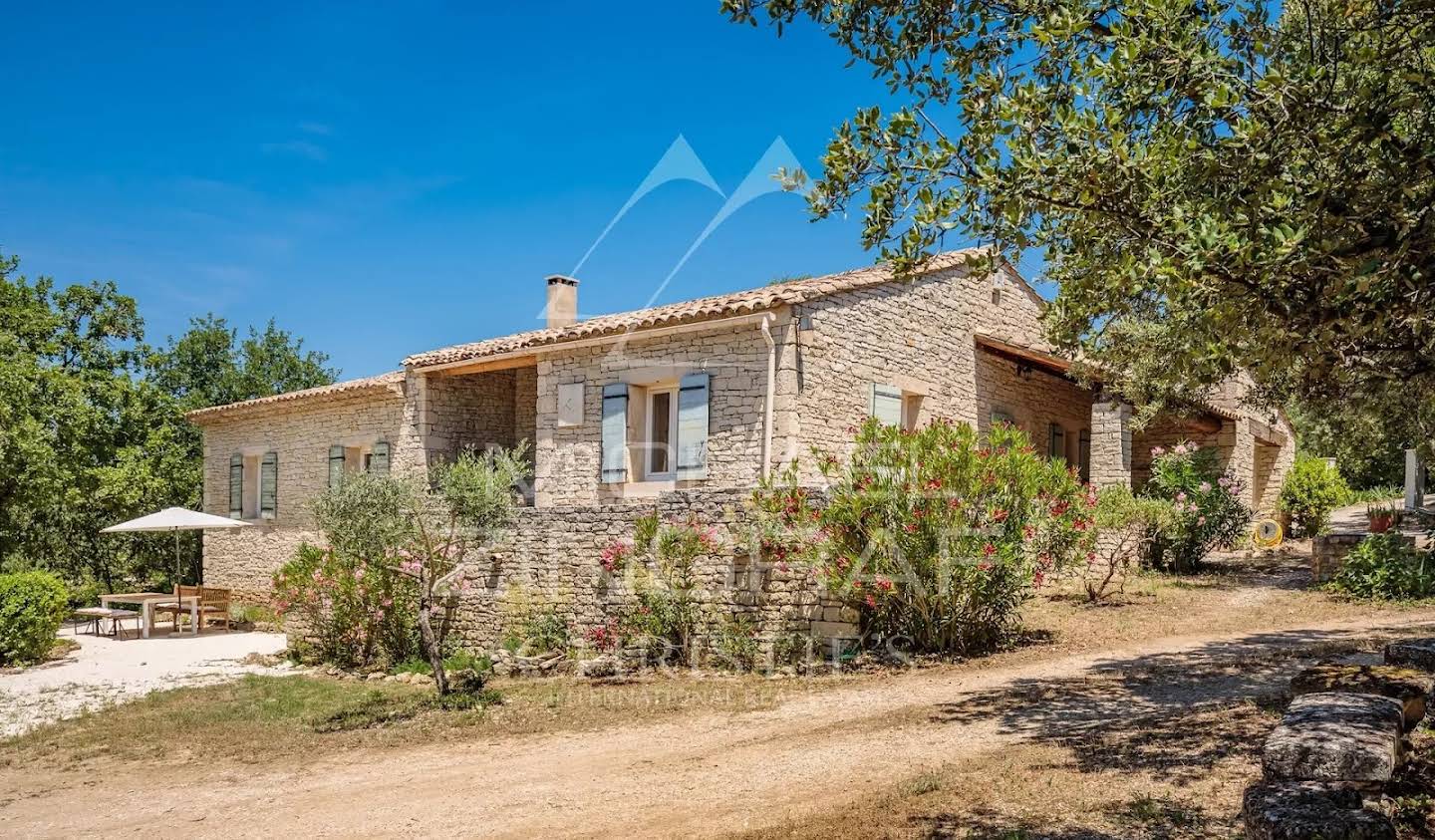 Maison avec piscine Gordes