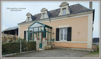 maison à Luché-Pringé (72)