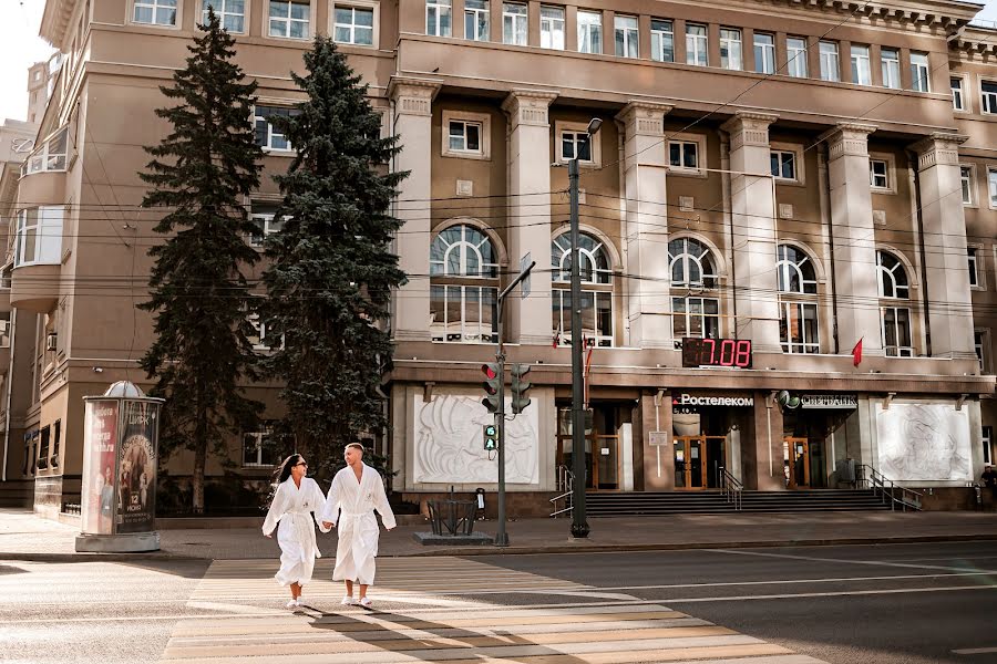 Fotógrafo de casamento Valeriya Myznikova (valeriyapanf). Foto de 24 de agosto 2021