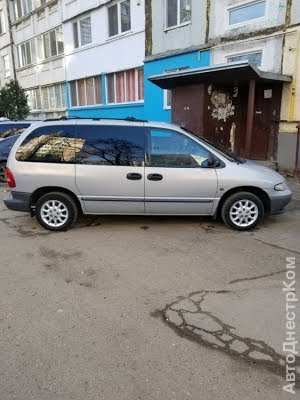 продам авто Chrysler Voyager Voyager IV фото 3