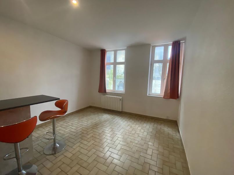 Location  appartement 1 pièce 23 m² à Arras (62000), 367 €