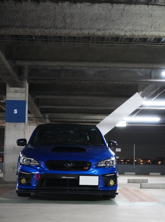 WRX S4の2月もよろしくお願いします・洗車・スバル乗りと繋がりたい・立体駐車場は盛れる・カメラ上手くなりたいに関するカスタム事例の投稿画像3枚目