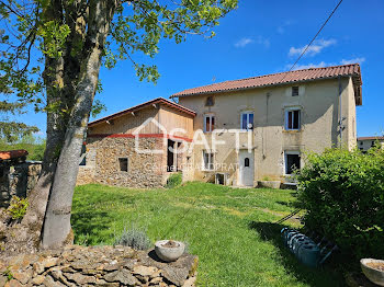 maison à Le Trioulou (15)