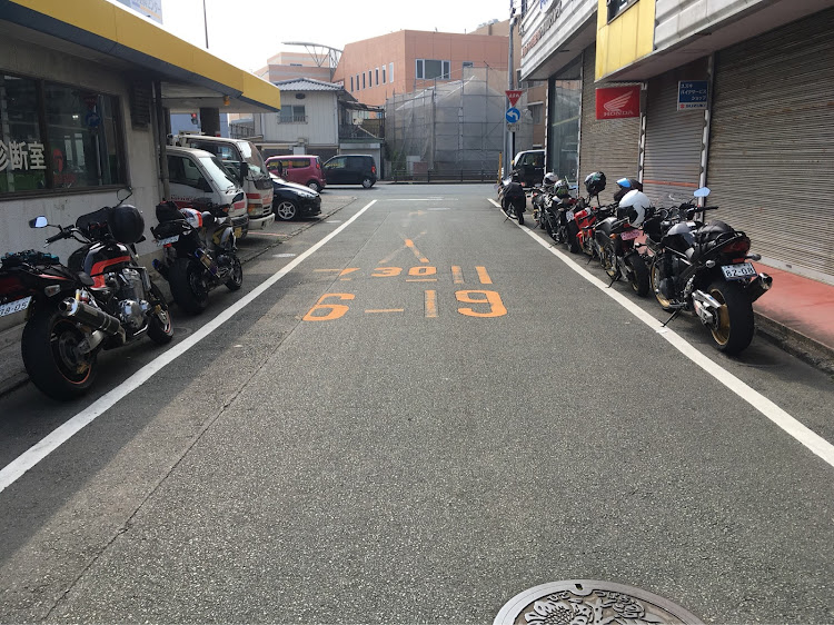 山猫てんちょーさんが投稿したツーリング・あか牛丼・猛暑・帰ったら車を洗おうに関するカスタム事例の投稿画像1枚目