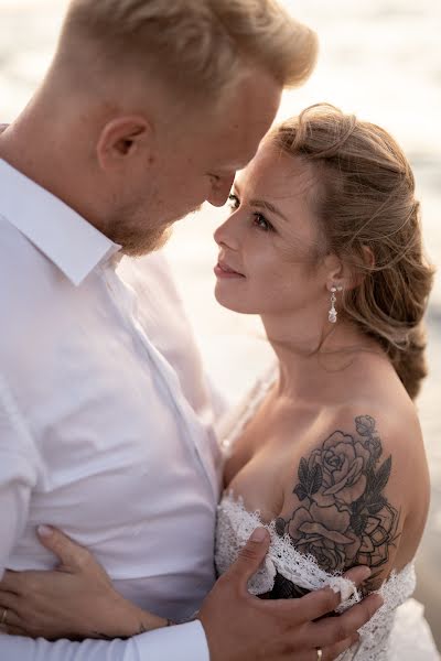 Fotografo di matrimoni Dominik Ruczyński (utrwalwspomnien). Foto del 6 settembre 2022