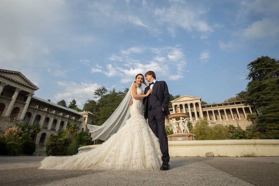 Fotógrafo de casamento Dmitriy Palyunin (monitor). Foto de 25 de setembro 2018