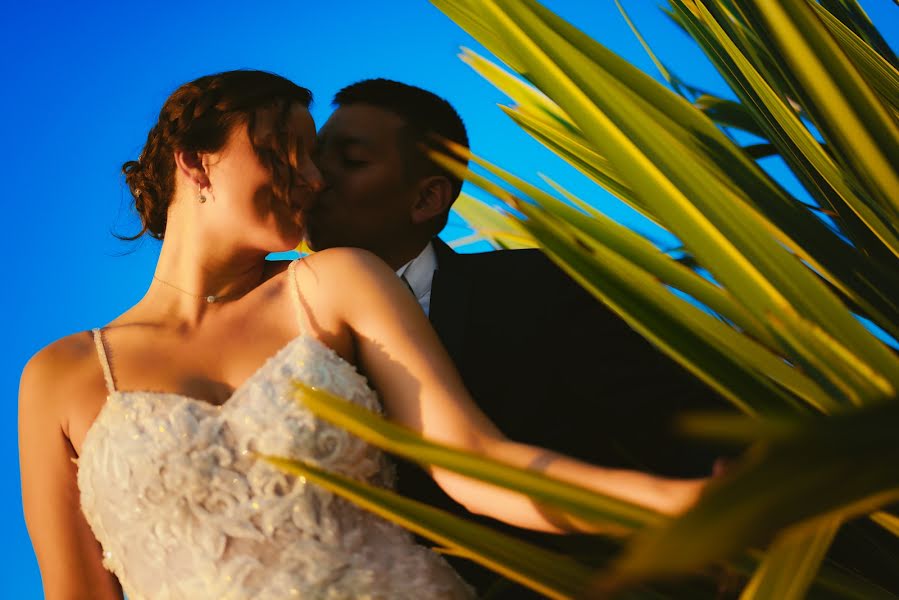 Fotógrafo de casamento Nicodemo Luca Lucà (nicodemoluca). Foto de 11 de agosto 2022