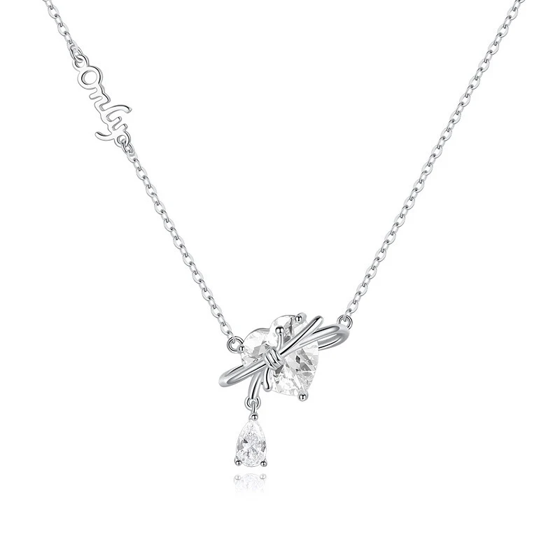 Title 5, Collier à pampilles et gouttes deau en forme d...