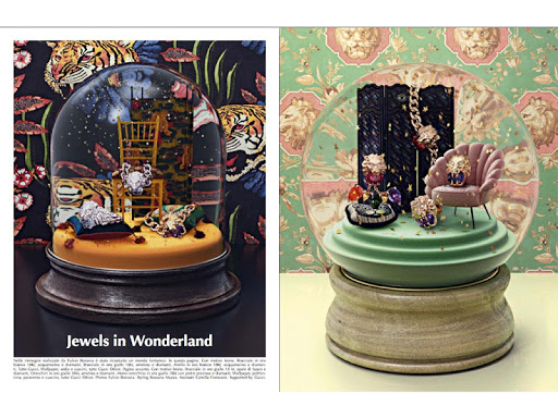 Accessory Vogue Vanity Fair