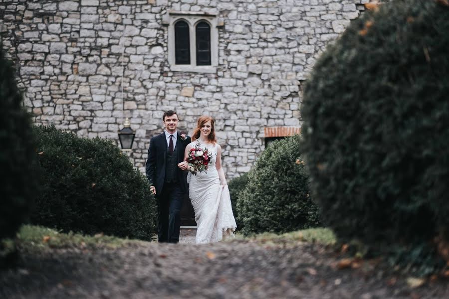 Fotógrafo de casamento Tom Jeavons (tomjeavonsphoto). Foto de 30 de maio 2019