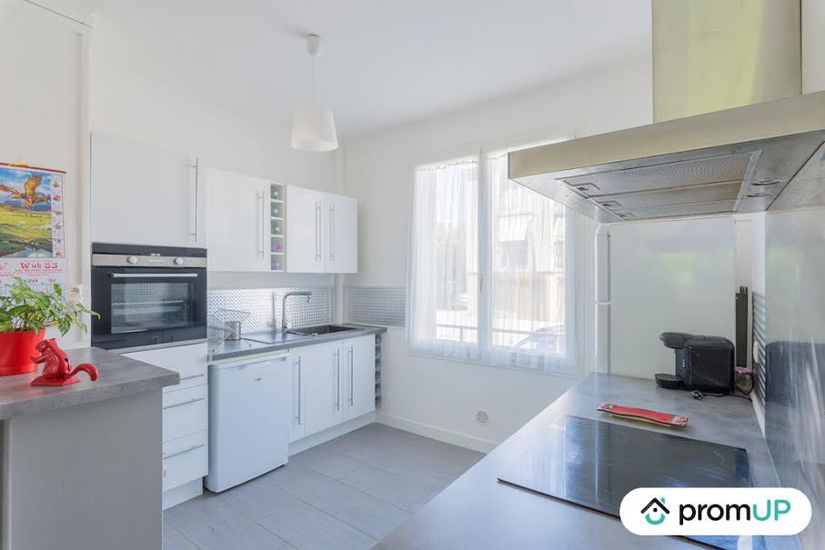 Vente appartement 4 pièces 97 m² à Toulon (83000), 204 000 €