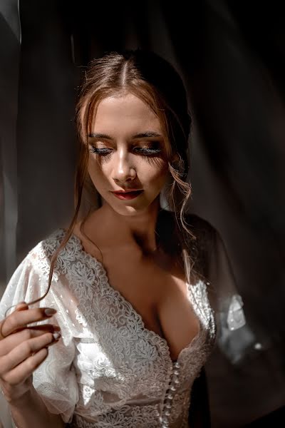 Wedding photographer Olga Boksha (boksha). Photo of 17 April 2020