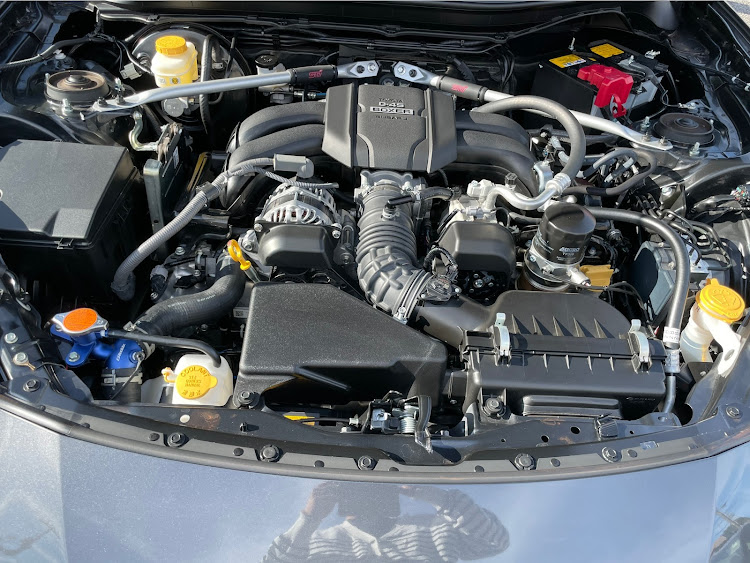 BRZの8月もよろしくお願いしますに関するカスタム事例の投稿画像2枚目