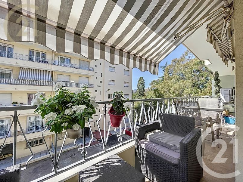 Vente appartement 2 pièces 45.92 m² à Cannes (06400), 305 000 €