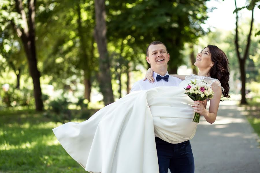 Fotógrafo de casamento Oksana Mala (omala). Foto de 31 de julho 2018