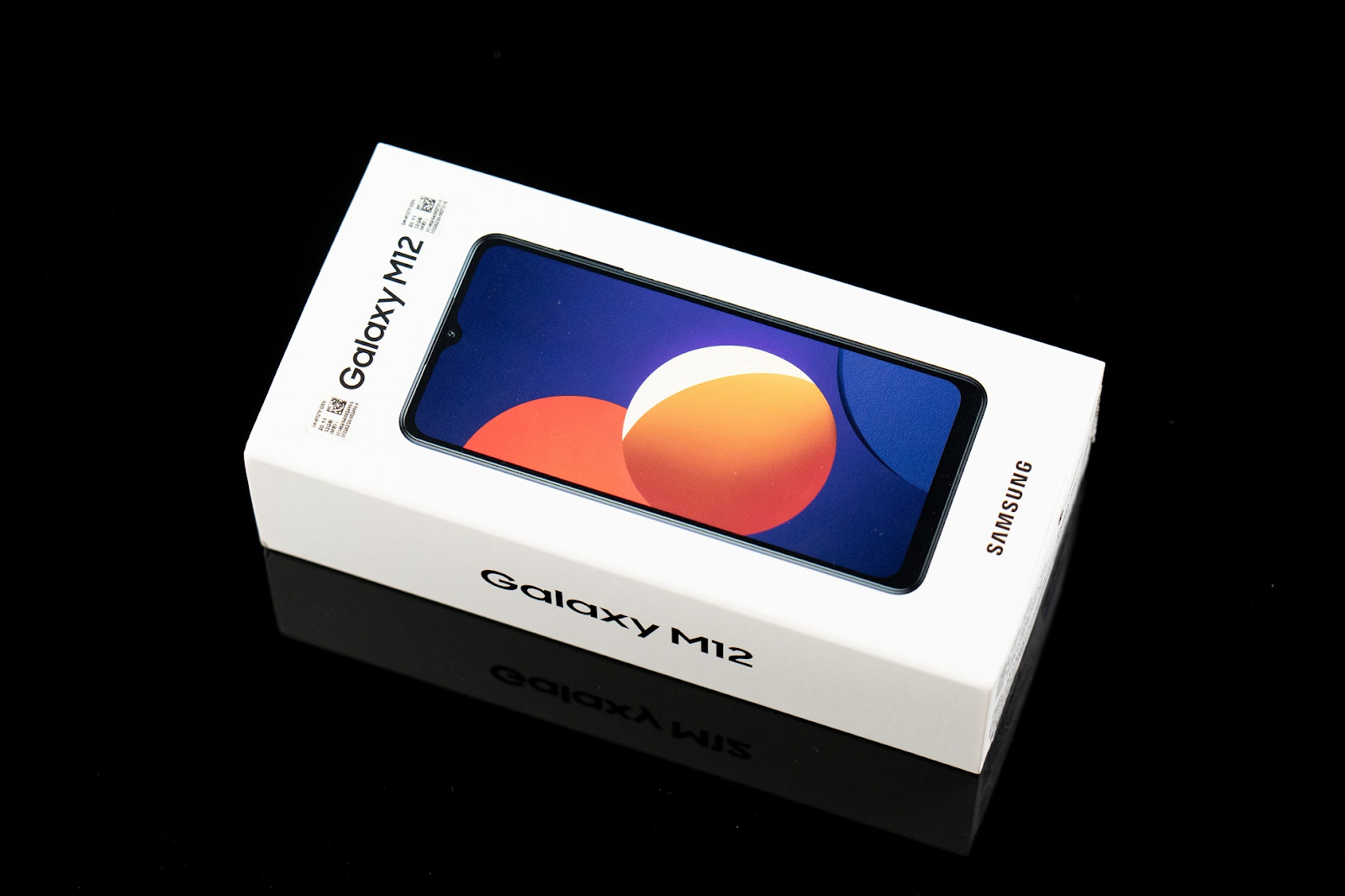 五千有找！Samsung Galaxy M12 開箱評測和實測體驗｜三星 M12 台版、90Hz 螢幕更新率、電量續航、高 CP 平價手機、公務機/小孩機/聯絡機/長輩機 PTT｜科技狗 - 90Hz 螢幕更新率, 90Hz螢幕, Galaxy M12, Galaxy M12 優缺點, Galaxy M12 評價, Galaxy M12 評測, Galaxy M12 開箱, M12, NFC, PTT, Samsung Galaxy M12, Samsung Galaxy M12 review, Samsung Galaxy M12 unboxing, 三星 M12 印度, 三星 M12 台版, 三星M12, 三星便宜手機, 三星公務機/小孩機/長輩機, 公務機, 實測, 小孩機, 平價手機, 聯絡機, 長輩機, 開箱評測, 體驗, 高 CP - 科技狗 3C DOG