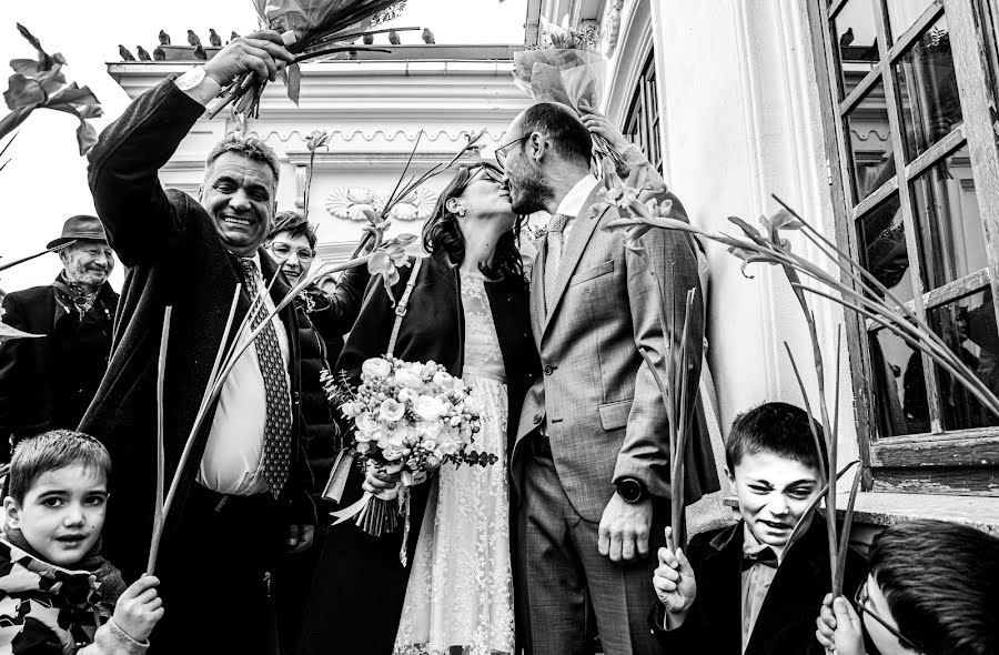 Wedding photographer Ruxandra Manescu (ruxandra). Photo of 12 March 2023