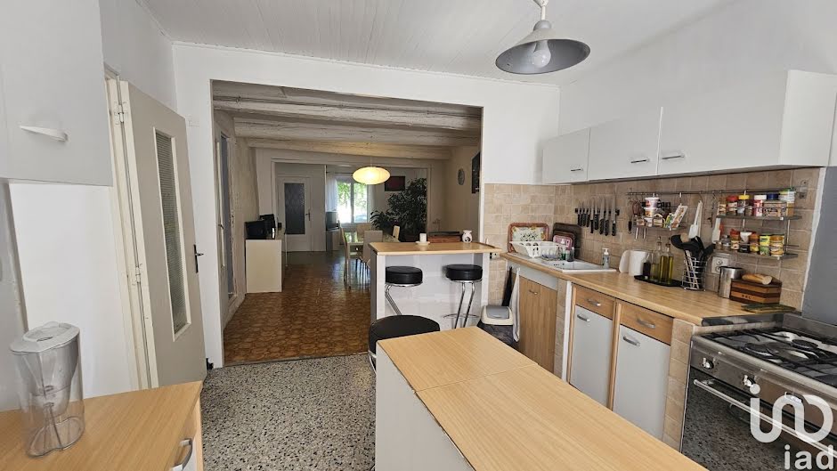 Vente maison 5 pièces 125 m² à Bédarrides (84370), 149 000 €