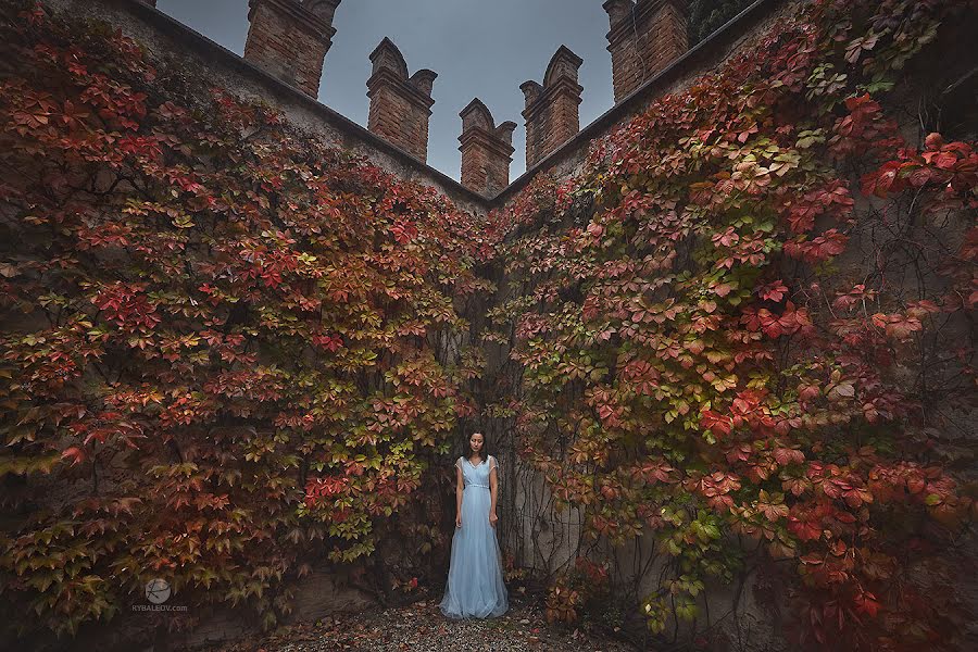 Wedding photographer Roman Rybalev (namiros). Photo of 21 September 2017