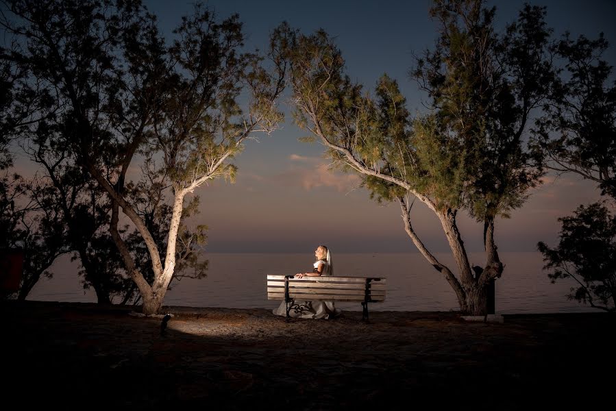 Wedding photographer Σοφία Κυριακοπούλου (kdzi3iv). Photo of 10 April 2021