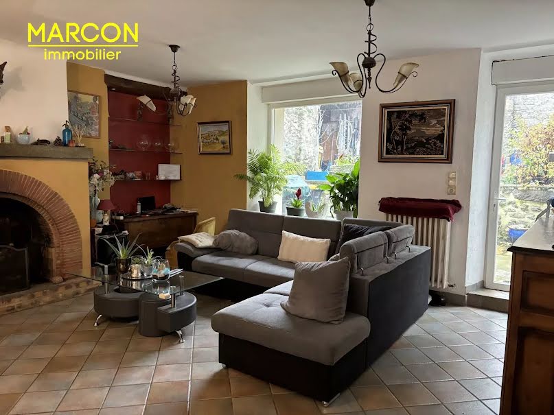 Vente maison 8 pièces 178 m² à Bénévent-l'Abbaye (23210), 200 000 €