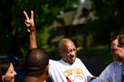 Bill Cosby flashes a 