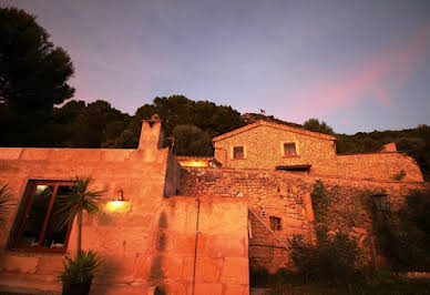 Maison avec terrasse 1