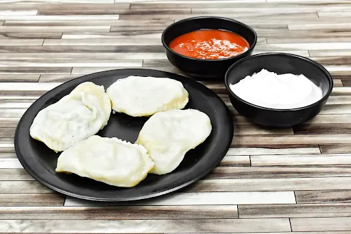 Paneer Steamed Momos [8 Pieces]