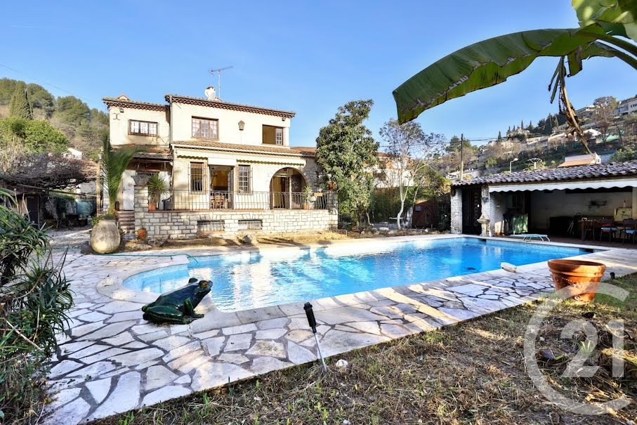 Vente maison 8 pièces 350 m² à Cagnes-sur-Mer (06800), 2 100 000 €