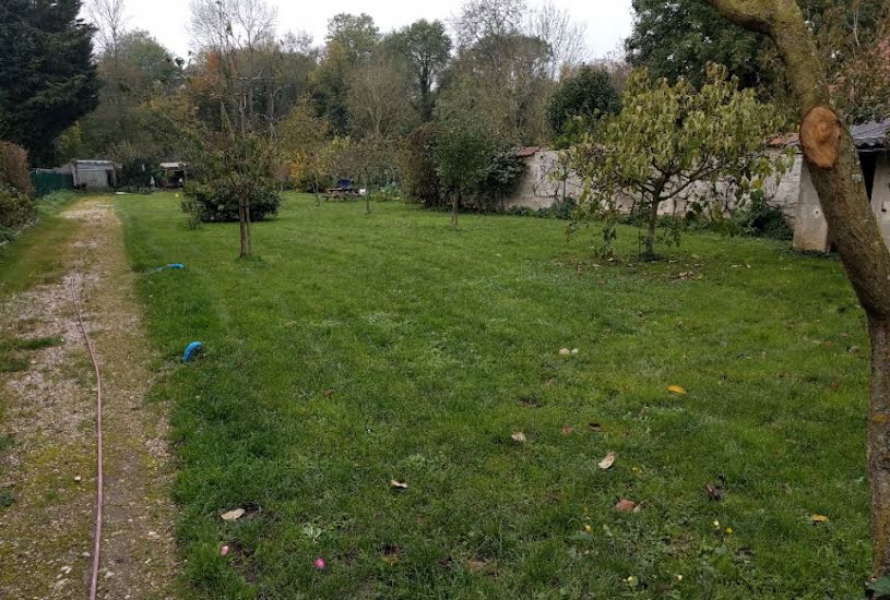  Vente Terrain à bâtir - 700m² à Vaux-le-Pénil (77000) 