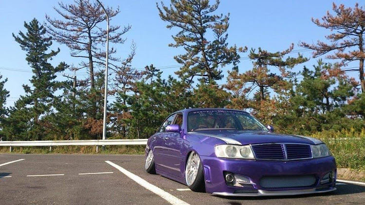 セドリックのY34・セドリック・グロリア・過去の愛車・過去の思い出に関するカスタム事例の投稿画像1枚目