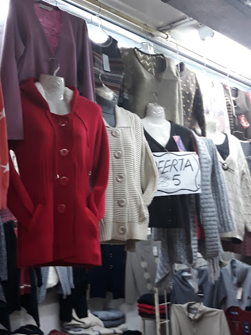 Ropa De Mujer Local 1352 - Quito