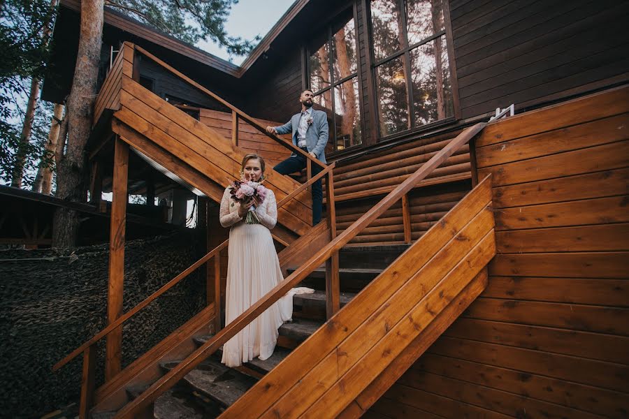Bryllupsfotograf Nastya Okladnykh (nastyaok). Bilde av 7 oktober 2017
