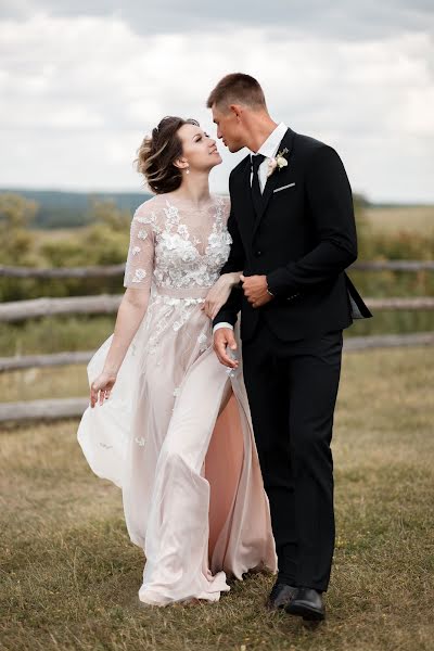 Fotografo di matrimoni Vladislav Kazmin (vladislavkazmin). Foto del 28 luglio 2019