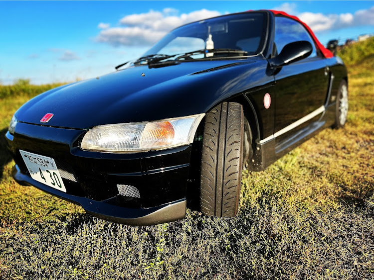 ビートのトレッドパターン選手権・熊本・黒のversion F・ミッドシップアミューズメント・DUNLOP ZⅢに関するカスタム事例の投稿画像1枚目