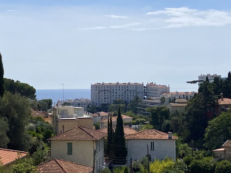 Vente viager 2 pièces 58 m² à Nice (06000), 210 000 €