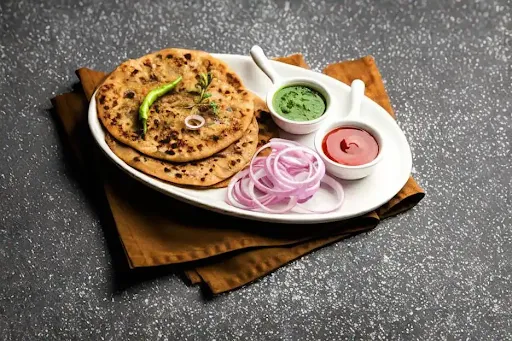 Desi Ghee Pyaaz Paratha