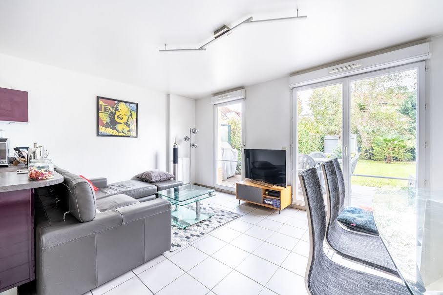 Vente appartement 4 pièces 80 m² à Neuilly-sur-Marne (93330), 329 000 €